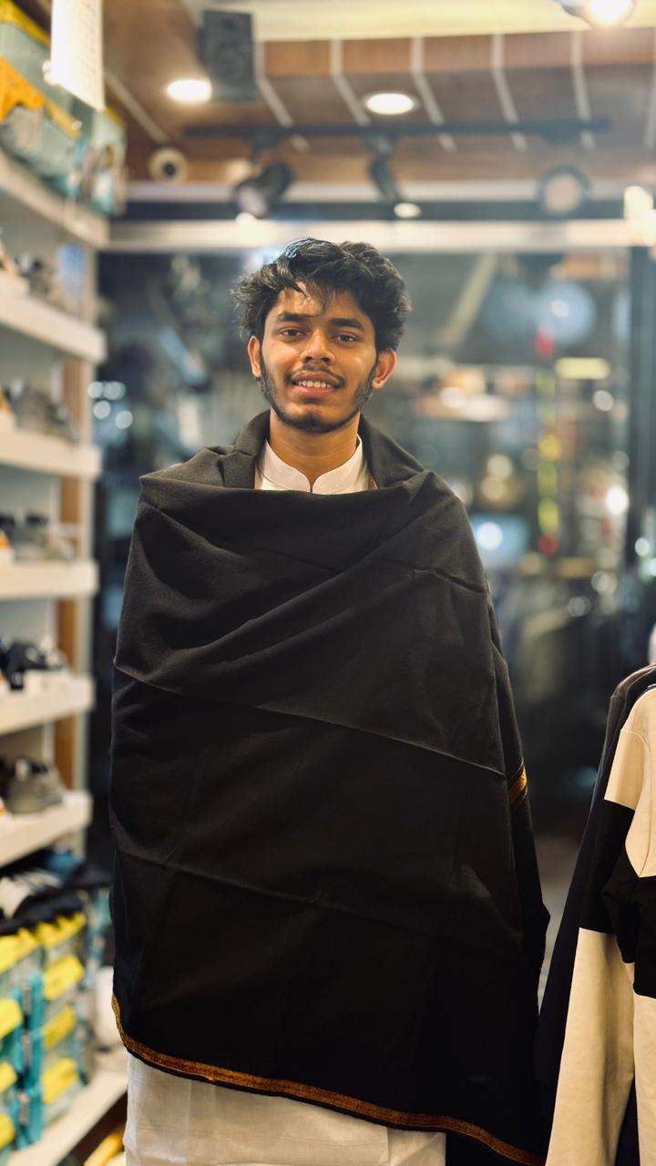ঐতিহ্যবাহী উলের শাল - কালো কালার